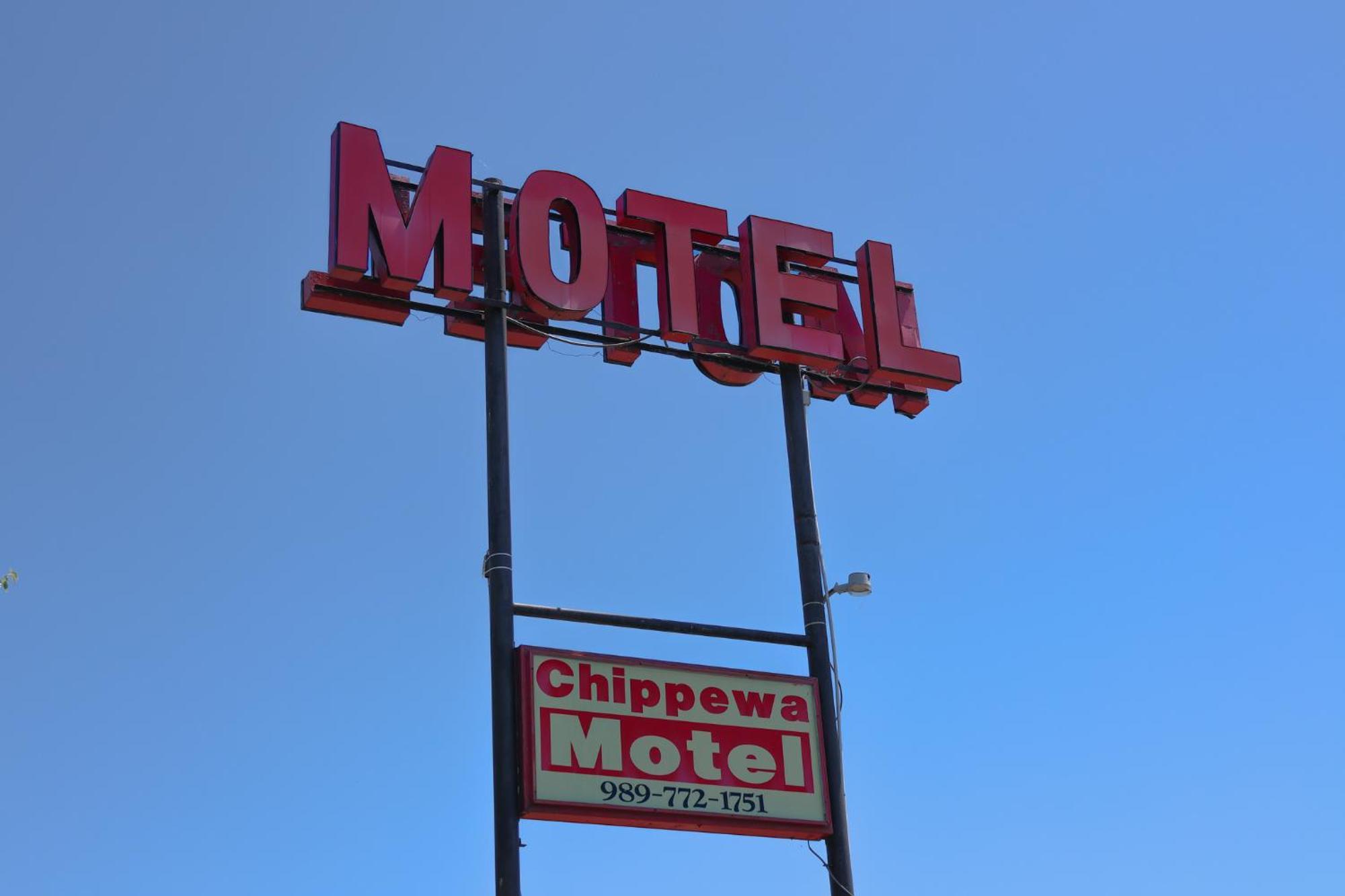 Chippewa Motel Mount Pleasant Exteriér fotografie